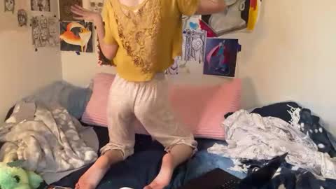 Azerai online show from December 2, 2025, 5:08 pm