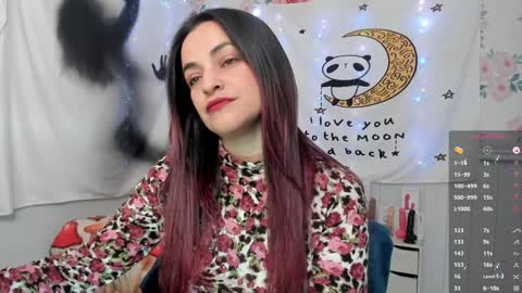 Azucena R online show from January 29, 2025, 2:21 pm