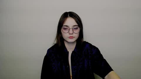 azumi_chan_ online show from January 7, 2026, 10:56 pm