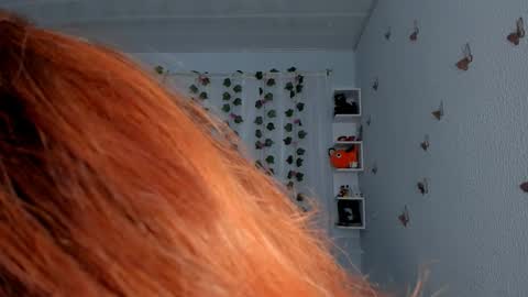 azumi saan online show from September 10, 2025, 2:11 am