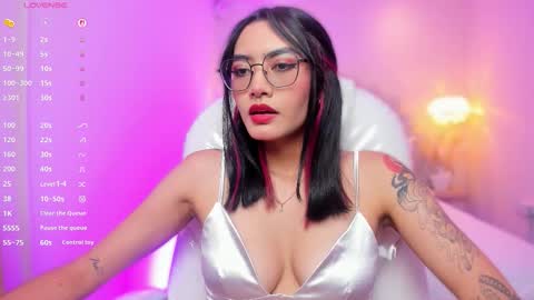 Azura online show from March 24, 2026, 7:08 pm