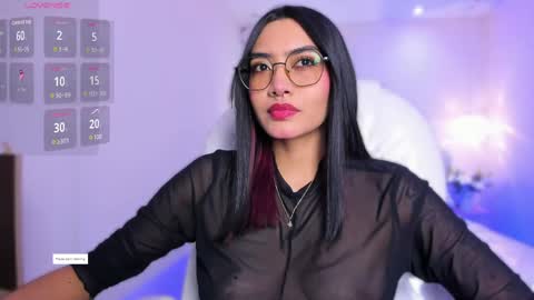Snapshot of azurakindong chatting on June 9, 2026, 7:25 pm Azura online show from June 9, 2026, 7:25 pm