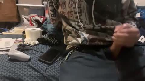 b1gd1k290013 online show from December 16, 2025, 2:27 am