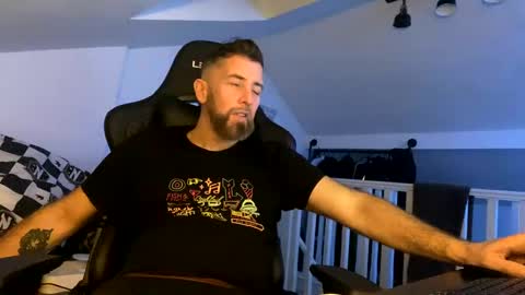 Snapshot of b4dafall44 chatting on December 25, 2024, 11:31 pm b4dafall44 online show from December 25, 2024, 11:31 pm