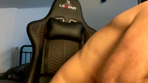 Snapshot of b4dafall44 chatting on January 17, 2025, 1:04 am b4dafall44 online show from January 17, 2025, 1:04 am