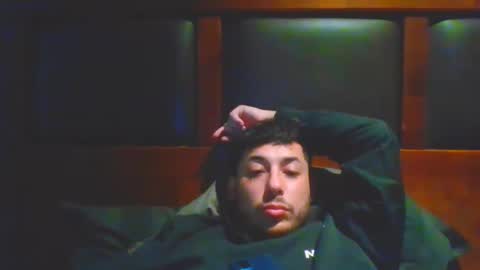 baadddboooy69 online show from September 15, 2025, 11:05 pm