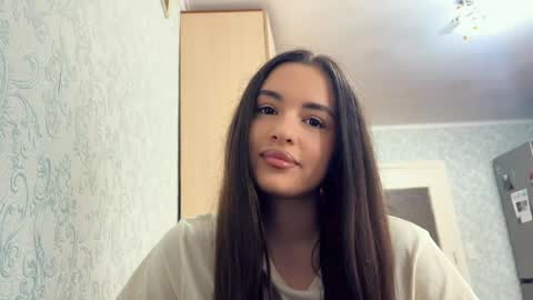 Caroline online show from May 13, 2026, 9:17 am