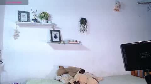 babby_swet online show from March 28, 2026, 3:22 pm