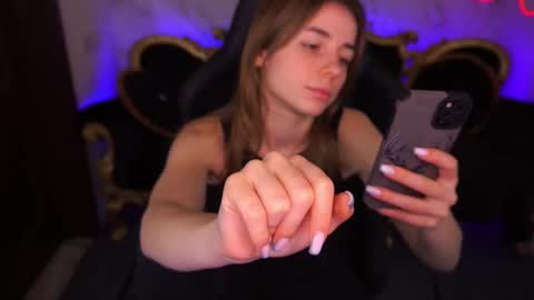 Babe online show from March 4, 2025, 10:24 am