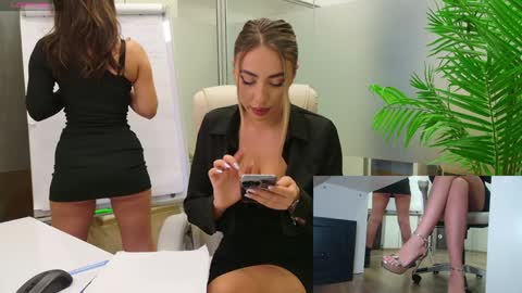 Olivia and Lexi online show from December 11, 2024, 8:39 pm