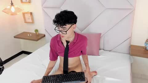 Ander online show from February 9, 2025, 3:01 pm