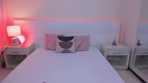 Ander online show from March 6, 2025, 7:32 pm