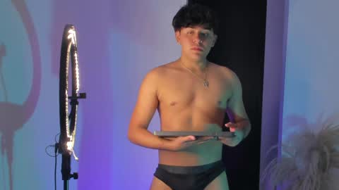 David Cortes online show from June 7, 2026, 3:32 am
