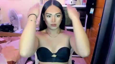 Snapshot of baby_cumwithme chatting on November 10, 2025, 7:40 am baby_cumwithme online show from November 10, 2025, 7:40 am