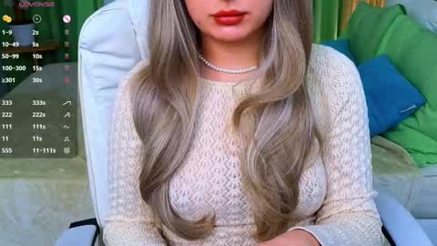 Debora online show from February 19, 2025, 8:20 pm