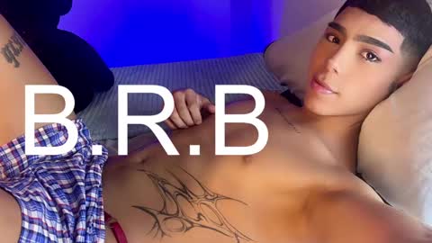   INDEPENDENT MODEL PLEASE HELP ME WITH A LIKE THANK YOU online show from February 19, 2025, 7:17 am