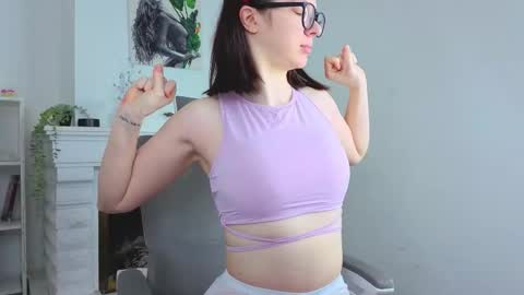 Evalena maybe just Eva online show from March 19, 2026, 5:11 am