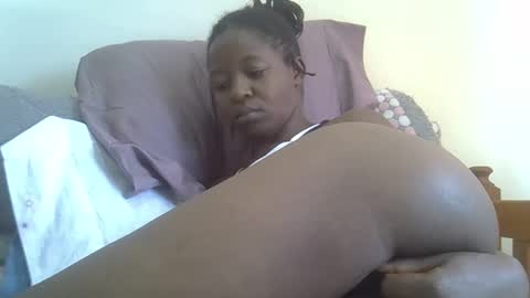 baby_facii online show from February 13, 2025, 9:09 am