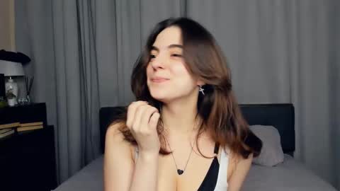 Emily online show from October 16, 2025, 7:09 am