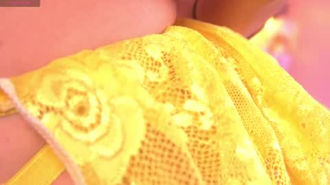 Snapshot of baby_june1 chatting on May 21, 2026, 4:52 am Baby june online show from May 21, 2026, 4:52 am