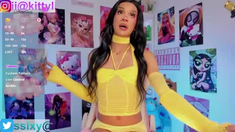 baby_lissi online show from May 22, 2026, 8:53 am