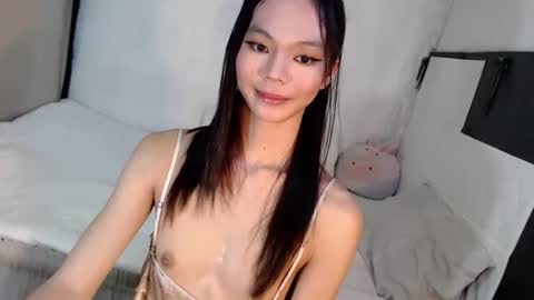 MIKAY HADID online show from June 12, 2026, 9:03 pm