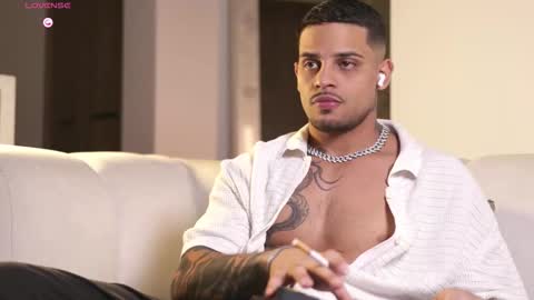 baby_rausch online show from November 29, 2025, 6:49 am