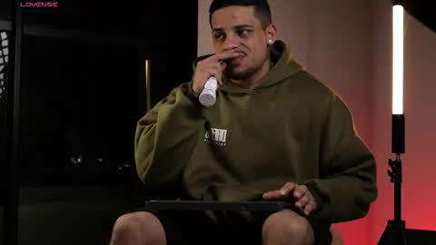 baby_rausch online show from March 15, 2026, 8:53 am