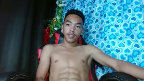 baby_razell online show from February 25, 2025, 6:09 pm