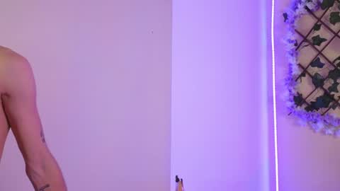 Snapshot of baby_xian chatting on December 22, 2024, 7:44 am Dani online show from December 22, 2024, 7:44 am