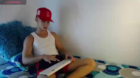 Snapshot of babyandy_x chatting on September 24, 2025, 8:56 pm babyandy_x online show from September 24, 2025, 8:56 pm