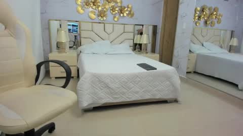 ANGEL online show from October 12, 2025, 3:05 am