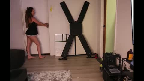 babybellegetsblacked online show from December 4, 2025, 6:16 pm