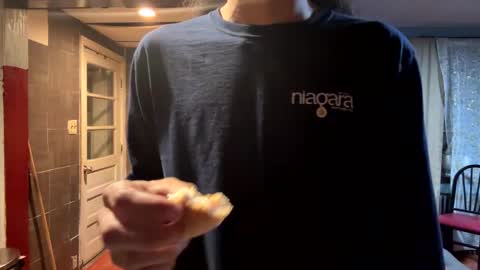 babyD online show from September 27, 2025, 5:12 am