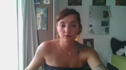 babydemon6 online show from February 19, 2025, 6:00 pm