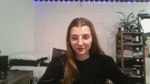 babydemon6 online show from September 27, 2025, 10:48 pm