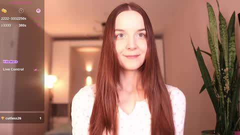 Kira online show from April 10, 2026, 9:52 pm