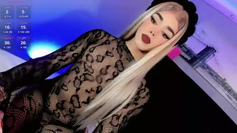 babyisaa online show from May 30, 2026, 5:37 am