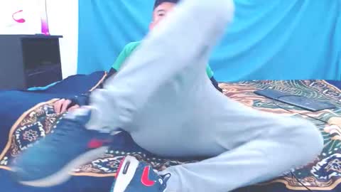 Jhony Naughty Skater online show from January 19, 2026, 1:37 pm