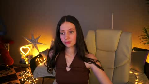 Lady Vi online show from June 5, 2026, 1:28 pm
