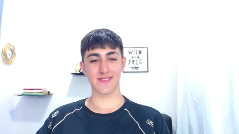 babymaik online show from January 17, 2025, 8:44 pm