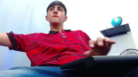 babymaik online show from February 17, 2025, 11:53 pm