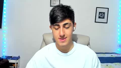 babymaik online show from November 5, 2025, 9:04 pm