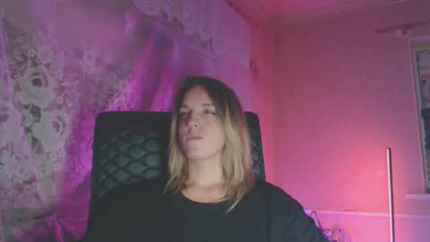 Sonya online show from October 2, 2025, 5:42 pm