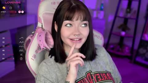 Nika online show from February 21, 2025, 11:21 pm