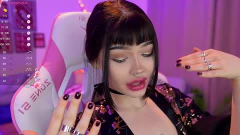 Nika online show from May 21, 2026, 11:56 pm