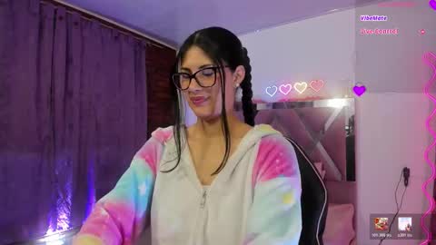  VENU  online show from February 12, 2026, 3:01 am