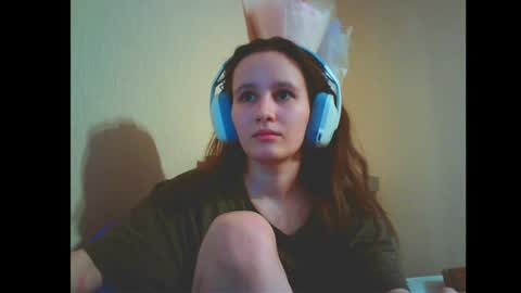 Alice  online show from January 24, 2025, 12:20 pm