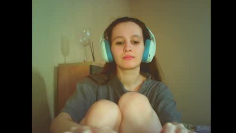 Alice  online show from March 1, 2025, 6:32 pm