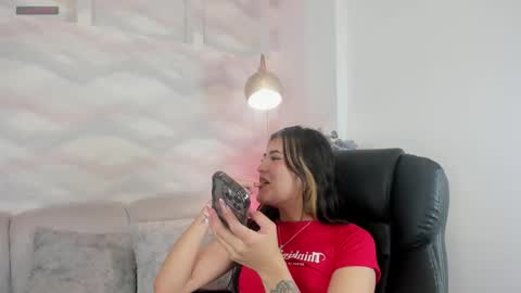 Snapshot of babyyfortune_ chatting on November 24, 2025, 8:08 pm babyyfortune_ online show from November 24, 2025, 8:08 pm